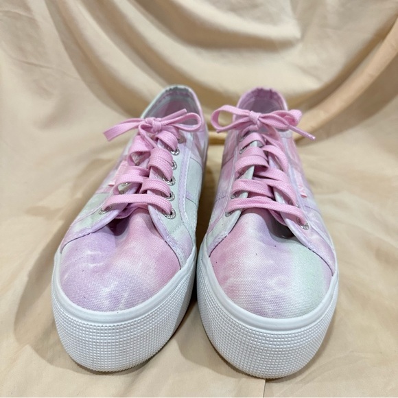 Pink Tie-dye platform sneakers - Picture 3 of 4